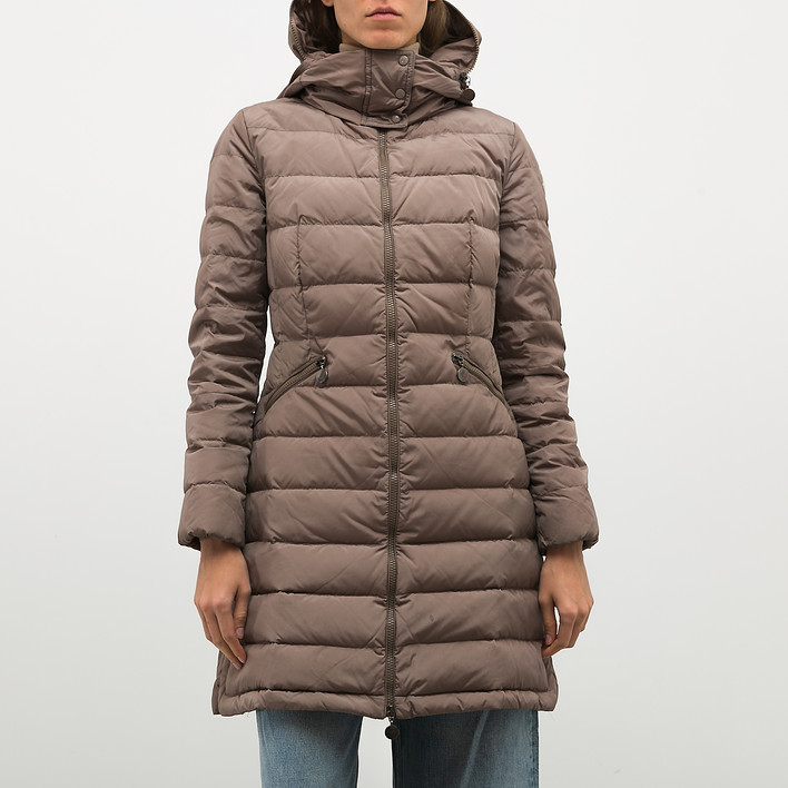 Пуховик Moncler